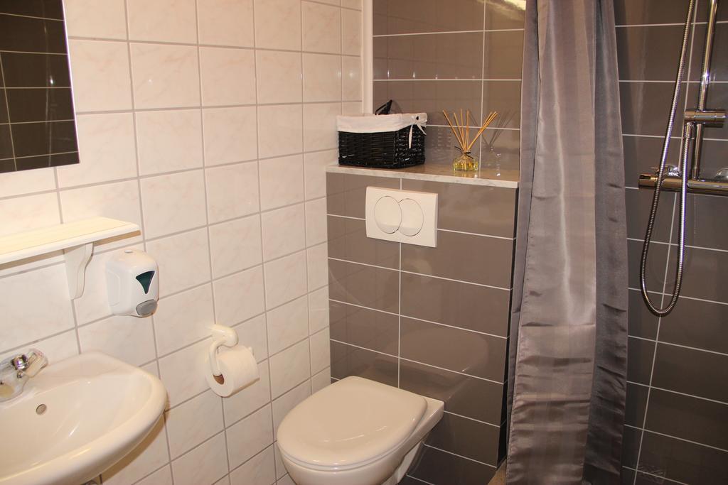 Acco Guesthouse Akureyri Eksteriør billede